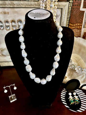 White Freshwater Baroque Pearl Necklace